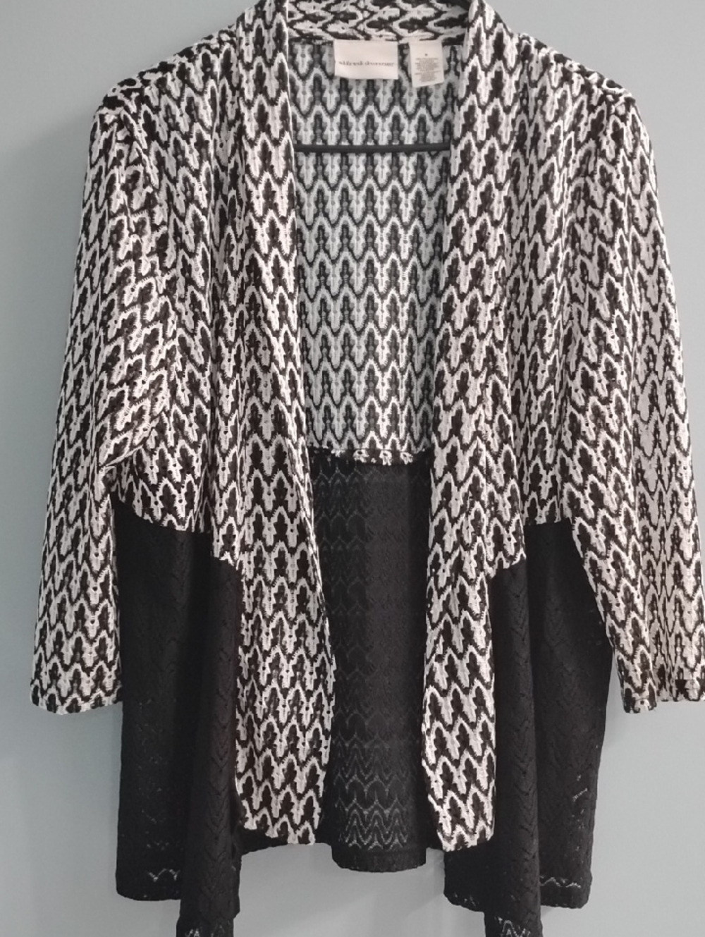 NWOT Alfred Dunner Black and White Open-Front Draped Cardigan Size Medium